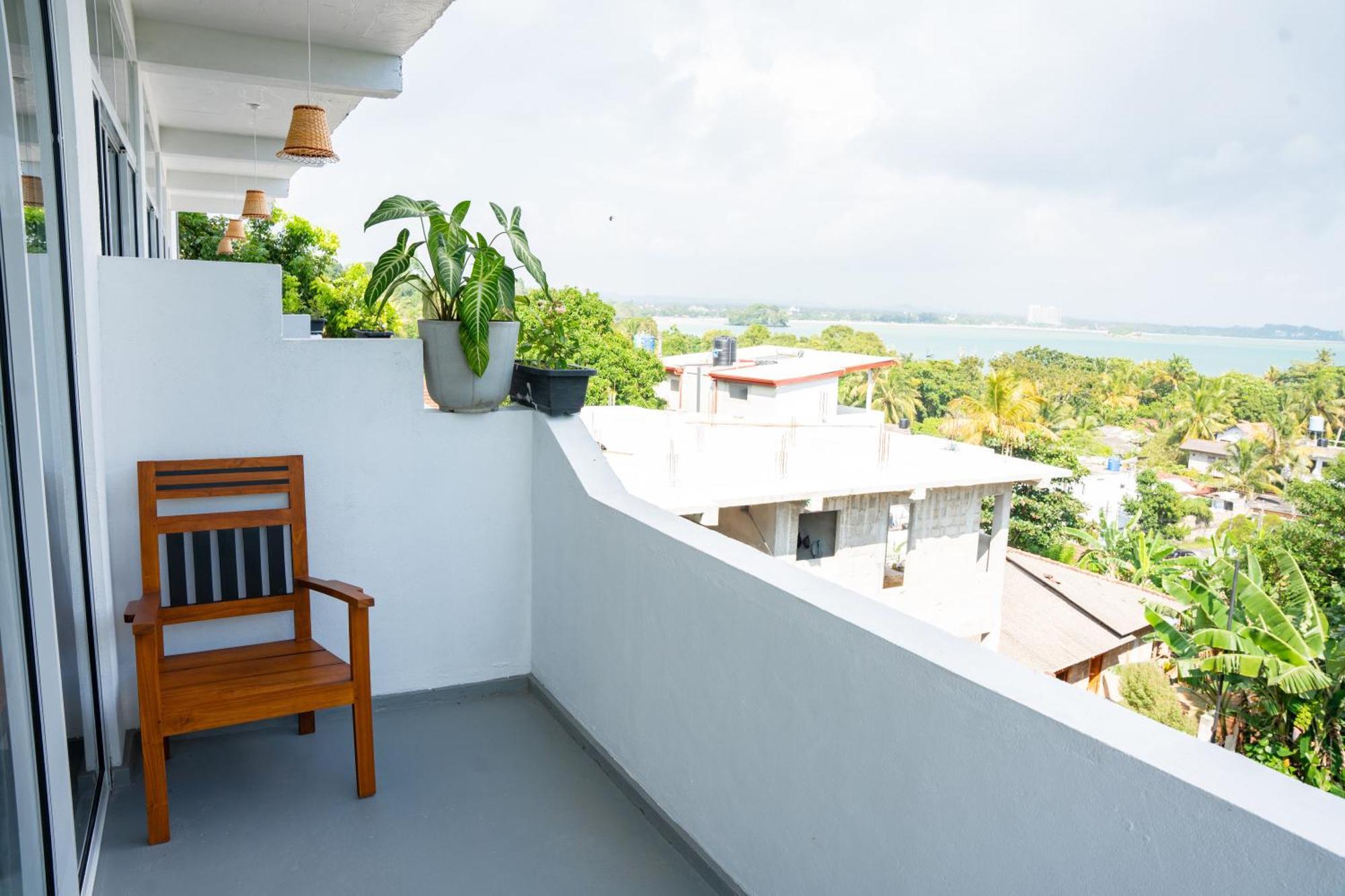 Regal Heights Hotel Weligama Zewnętrze zdjęcie