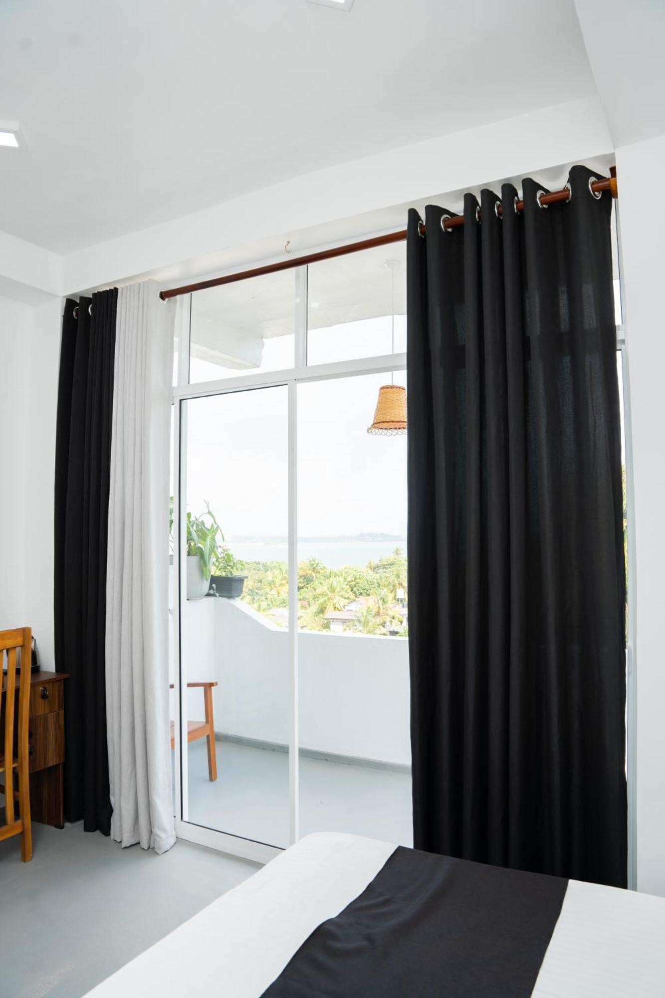 Regal Heights Hotel Weligama Zewnętrze zdjęcie